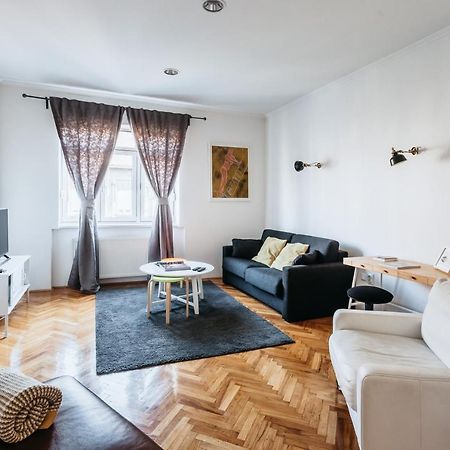 Bond Apartment Zagreb Ngoại thất bức ảnh
