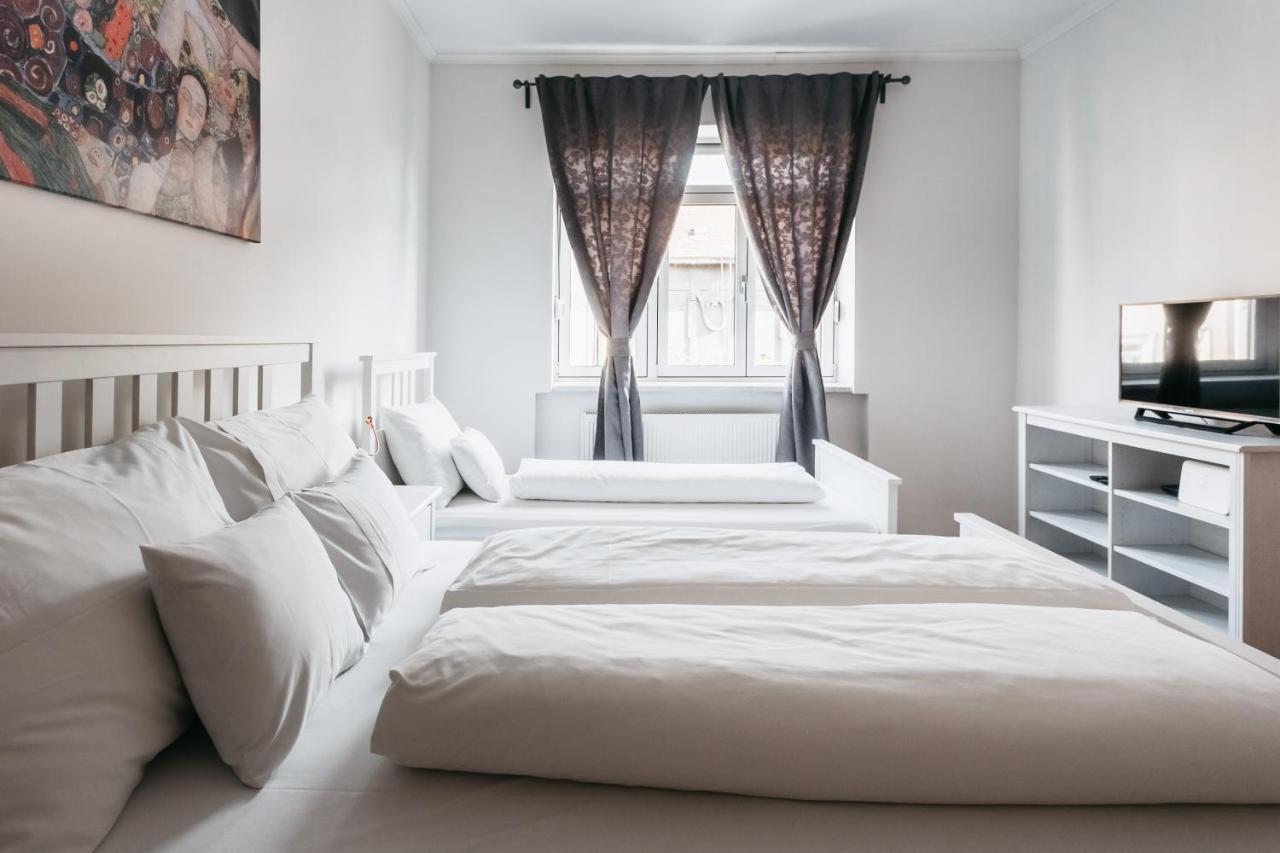 Bond Apartment Zagreb Ngoại thất bức ảnh